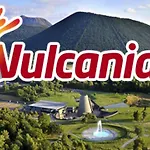 Les Cinq Chemins, Etape Et Sejour Inclusif Au Coeur Des Volcans D'auvergne Апартаменты *